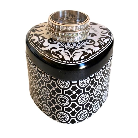 Set of Three Crystal Brighton Stacking Rings - Picture 1 of 9